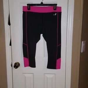 💥5 for $25💥 BCG workout capris